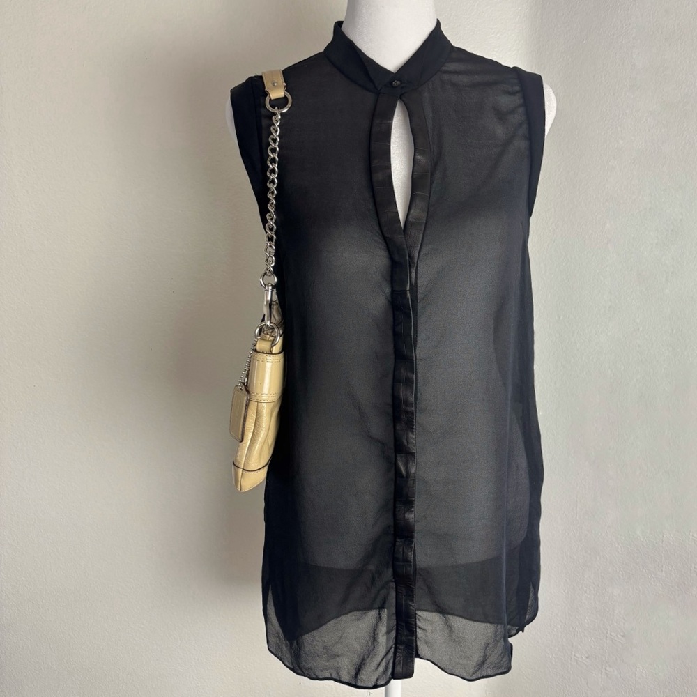 Elizabeth and James Silk Blouse w/ Lambskin Trim Size S